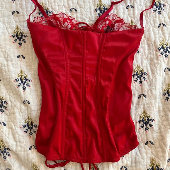 GORGEOUS red Victoria’s Secret corset top. - Picture 2 of 4